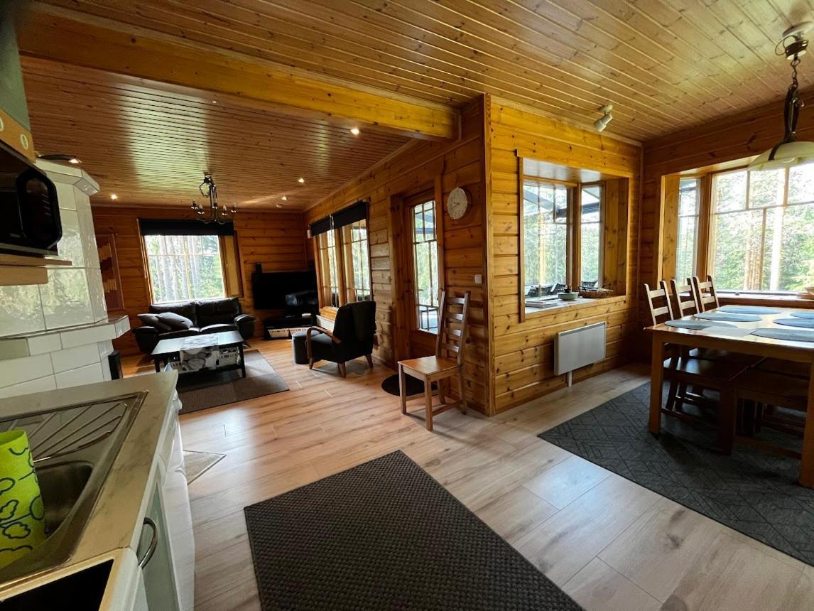 Keskikosken Lomamökit Venajanjarvi Exteriör bild